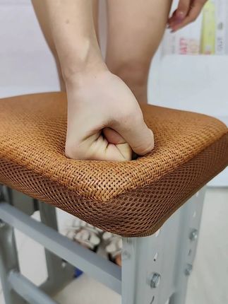 学生坐垫教室专用 #好物推荐🔥 #坐垫 #回弹性好 #舒适透气又凉快 #人类幼崽开学版fitcheck