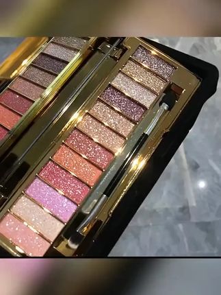 Cappuvini/卡泡维妮四色眼影盘哑光细闪碎钻高光提亮眼影美容学生 #眼影 #Cappuvini