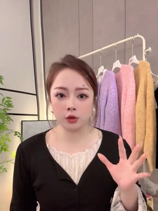 法式高级感蕾丝系带蝴蝶结衬衫女2025秋季小香风气质黑色丝绒 #女装#百搭裤子#面料柔软舒适#源头工厂#谁穿谁好看系列