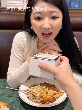 没有人是大笨蛋 大家只是对爱的人用心!#惊喜盒子#情侣日常#恋爱礼物鹿小鹿#生日快乐