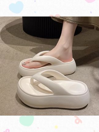 厚底人字拖高跟夏季2025女外穿休闲网红eva软底防滑沙滩夹趾拖鞋#夏季女鞋 #厚底高跟拖 #人字沙滩鞋 #网红拖鞋 #防滑软底拖