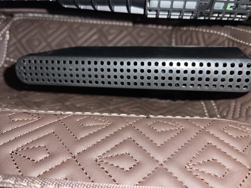 好物分享。沃尔沃XC40/V40/V60/V90/S60/S90椅下空调出风口保护罩车内改装件