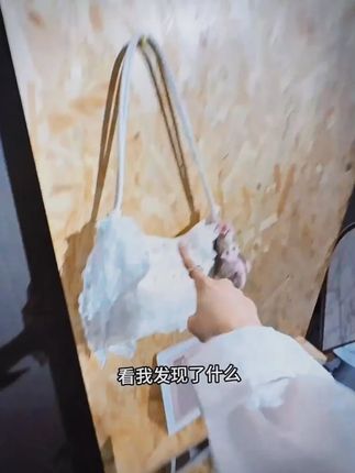 女包时尚小众ins编织设计2025新款流行洋气单肩斜挎水桶包#夏季新款 #种草 #热门 #包包推荐