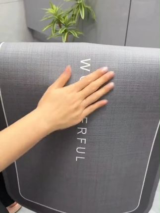 硅藻泥厨房地垫防滑防水长条耐脏专用脚垫子家用可擦免洗门口地毯#日常好物分享 #硅藻泥厨房地垫#厨房好物#厨房地垫#厨房防滑地垫