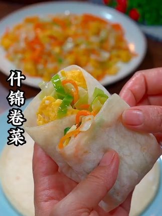 #春饼 柔软筋道,不油腻的烫面春饼,薄薄一张卷啥都好吃,怎么也吃不够 #烙馍卷菜 #妈呀太香了 #手.
