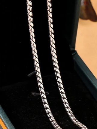 日常穿着配饰,这款仙骨链,既不影响运动,又能增添时尚感。 #银项链男#银项链锁骨链#项链推荐#纯银饰品#男生项链推荐