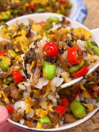 湘西外婆菜,下饭下馍拌面条都特别好吃,老人小孩都能吃#外婆菜 #下饭神器 #妈呀太香了 #美食制作 #爱美食爱生活