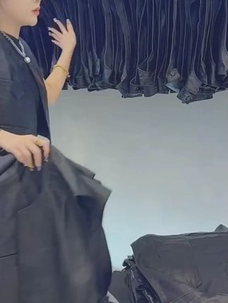 #设计感马甲 #早秋新款 #时尚上衣