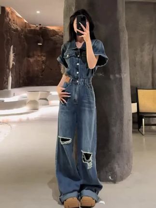 女生这样穿真的好酷!#夏日ootd穿搭  #酷女孩穿搭  #度假穿搭  #穿搭小心机  #牛仔