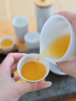 一次性稻壳茶杯 给大家分享一款实用的一次性稻壳杯#一次性茶杯 #茶具好物 #分享好物 #茶杯 #好物推荐🔥