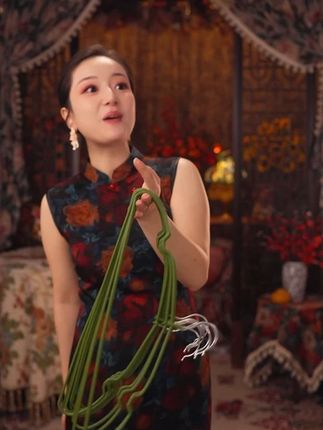 树脂弧形晾衣架家用挂衣阳台晒衣服加厚粗防滑无痕阳台成人衣撑子 #晾衣架 #晾衣架推荐 #晾衣架怎么选 #衣架 #好物推荐🔥