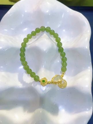 玉葫手串,福禄随身,平安顺遂 #潮宏基 #手串 #首饰