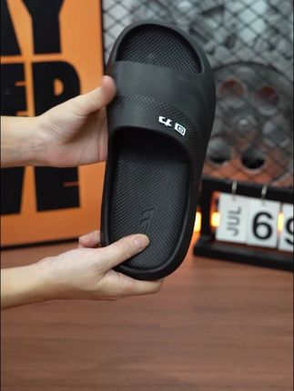 现在都流行这种eva拖鞋软软的很舒服 #软底软面穿上超舒服 #好鞋推荐 #透气舒适不臭脚 #好物推荐🔥 #拖鞋