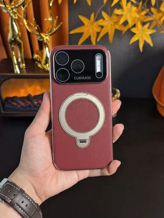 尊贵的#iphone17pro机主 适合您的防摔配件已就位 拥有#iPhone17 同款大视窗设计的皮纹手机壳 背板自带万向旋转支架 有创意又高级#支架手机壳 #磁吸手机壳 #3c数码推荐
