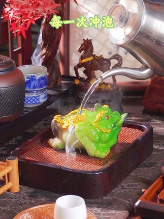 让你的茶桌不再单调喜欢的朋友,评论区告诉我! #茶宠摆件