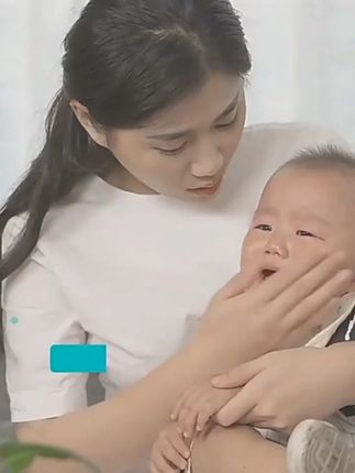 小巧机身,安全刀头,专为宝宝设计的理发器~#宝宝理发 #婴儿理发器 #理发器