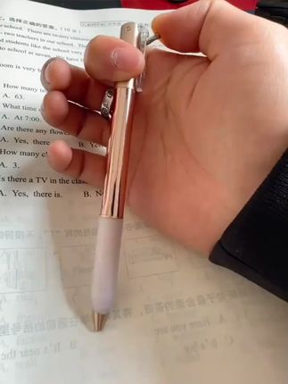 菱动解压几何变形笔速干小众高颜值摆件中性笔#几何变形笔 #中性笔 #中性笔推荐 #中性笔练字 #速干中性笔