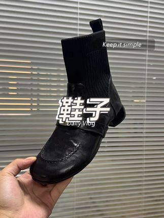 复古圆头马丁靴女2025秋冬显瘦针织弹力袜短靴软面舒适时尚女鞋子#马丁靴 #鞋子 #女鞋 #短靴 #好物推荐