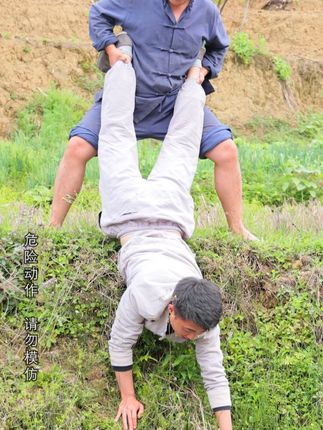 胖松松和瘦二毛