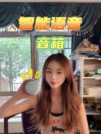 小度智能音箱,语音呼唤就能播放歌曲 无论是低音醇厚还是高音清脆,都能还原最真实的音乐细节,除了听歌,它还能帮我查天气、播放新闻等,一句话搞定,非常方便。即使在厨房做饭,也可以边操作边享受好音乐#蓝牙音箱 #源头实力厂家 #高音质