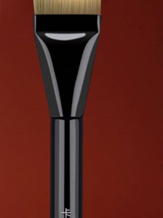 #k总 推荐正品卡丽色月牙一字弧形无痕粉底刷不吃粉化妆刷#化妆刷 #无痕粉底刷 #粉底刷 #粉底刷无痕刷