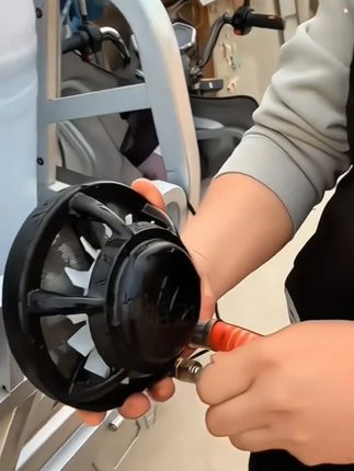 铸铁药水搅拌器农用果树打药搅药器打药机自动拌药器不锈钢过滤网#打药机 #搅拌器 #自动打药机 #药水搅拌器
