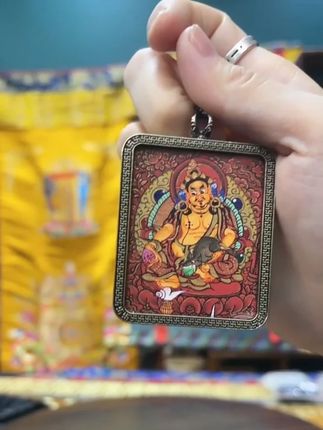 黄财吊坠 #好物推荐🔥 #吊坠 #手绘 #国风 #无限回购的宝藏单品