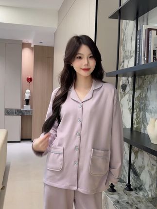 北方姐妹的救星!加厚暖绒睡衣,走线精致又实用,让你在寒冬里也能暖暖的做个甜妹!#保暖又好看#温暖舒适#秋冬新款#舒适穿搭#草本初色