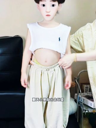 可以穿一整个夏天的#冰丝防蚊裤 阔阔的灯笼裤版型巨舒服巨洋气!很薄很凉快!强烈安利!#百搭裤子 #休闲裤 #儿童灯笼裤夏 #儿童防蚊裤夏季薄款