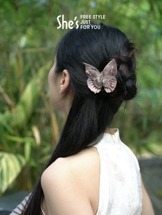 灵气侧飞🦋|被长辈夸爆的国风蝴蝶发夹好温柔 #shes #新中式发夹 #国风设计 #蝴蝶发夹 #仙女必备