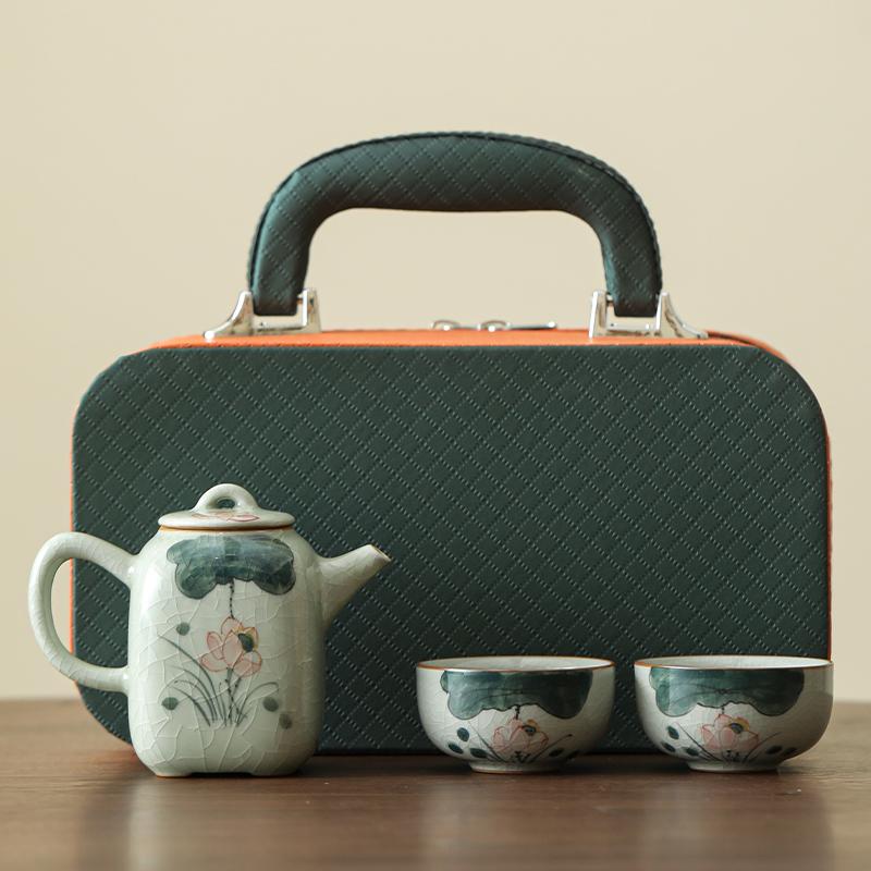 整套手绘陶瓷哥窑旅行茶具套装高档送礼。#品茶静心 #茶生活 #器物之美 #茶器之美 #手绘哥窑旅行茶具套装