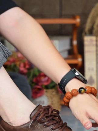 无论前路如何,你总能看见灿烂的光,有美好的远方。 #软底软面穿上超舒服 #秋冬新款    #无限回购的宝藏单品   #好穿又好搭 #好穿不累脚       -WJ-⑤-8/30