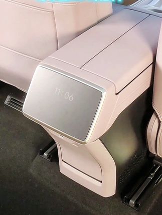 乐道L60汽车防踢垫等配件,实用改装之选! #汽车用品 #汽车用品改装 #汽车改装 #汽车改装用品 #扶手箱保护框