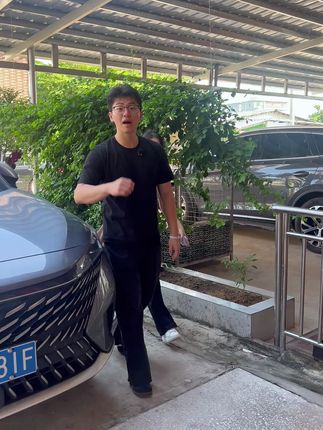 善良传递下去 让社会更美好