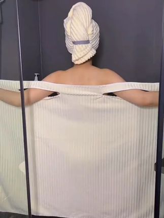 可以穿的浴巾,真的太方便啦,即可当浴巾用,又可以穿着当家居服!#浴巾 #浴袍 #洗澡 #毛巾