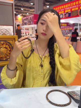 沉香树心油单圈沉水棋楠沉香多样性发一条+一辈子只戴一条手串? 沉香树心油单圈沉水棋楠沉香多样性发一条+一辈子只戴一条手串?奇楠沉香大揭秘!
