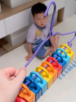 2岁以后可以玩的蒙氏开锁玩具,边玩边学,培养宝宝数感,还能激发孩子的探索欲#早教 #益智玩具 #育儿经验分享 #数学启蒙