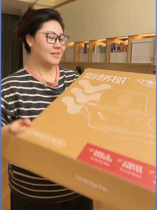 有了这个坐姿矫正器,孩子再也没有趴在桌子上写作业了~ #坐姿器 #妙学舟 #妙学舟坐姿器 #坐姿矫正器