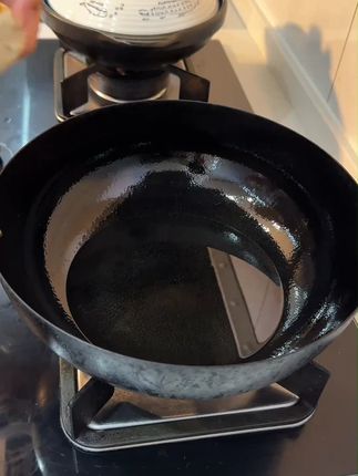 新鲜裹泥生咸鸭蛋不咸蛋黄起沙农家散养湖北沙湖特产腌制#咸鸭蛋 #咸鸭蛋汤 #咸鸭蛋炒饭