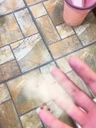 所以说不小心被抓到受伤了,即使是自家宠物也要注重起来 千万不要抱侥幸心理#狂犬疫苗#养狗人#萌宠好物#科学养宠攻略