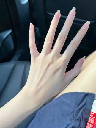 每次10分钟,绝了!先抛光后润养,水润漫画手简直手到擒来!#好东西一起分享 #精致女人必备 #手部护理 #酒糟手膜 #漫画手