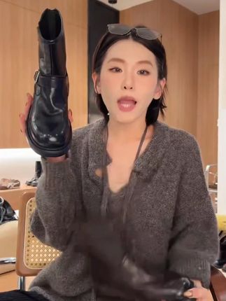 H55-Demure古典爵士踝靴 手抓纹油蜡皮实用主义3.5cm59-2889-RD#好鞋推荐  #穿搭  #今天穿什么 #潮鞋推荐  #鞋控