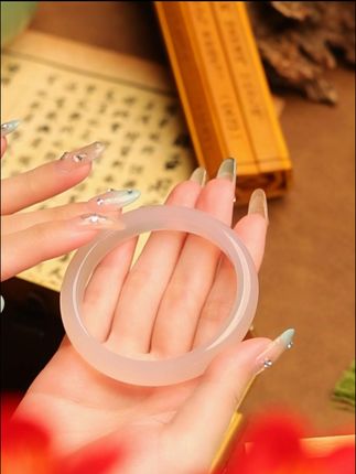 爱是下意识的惦记~ #白月光手镯 #荔枝冻手镯 #中国黄金白月光 #礼物推荐 #玛瑙手镯