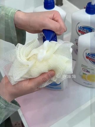舒肤佳纯白沐浴露男女士留香家用款瓶装家庭装清香型泡沫丰富 #好物推荐🔥# 洗护好物 #沐浴露# 卫生间好物 #居家好物