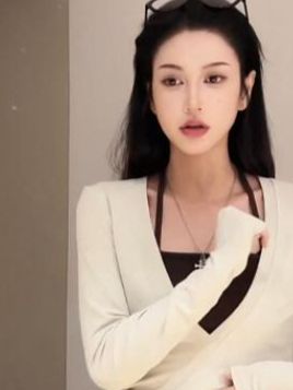【SIYA】撞色假两件挂脖长袖针织T恤秋季新款复古气质修身显瘦上衣#轻奢女装