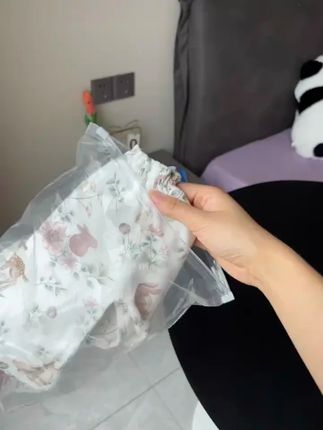 简直美翻了!一整个色系颜值高级感满满,女儿穿上甜美又可爱,纯棉面料柔软舒适又透气 #萌娃穿搭 #生女儿就要这样穿 #面料柔软舒适 #早秋新款 #谁穿谁好看系列
