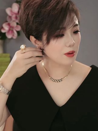 【KEFAN珂梵】彩色走秀重工精致圣诞素款耳环2025新款爆款高级感#热门 #热门音乐🔥 #热门短剧推荐