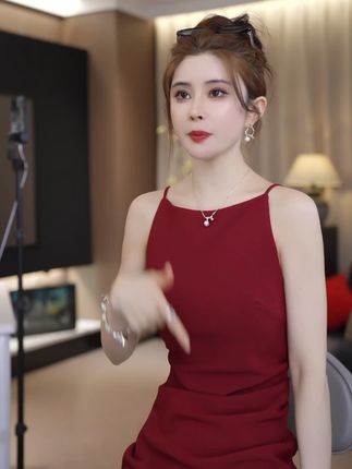 【AS朱砂痣】25新法式高级轻奢时尚气质吊带连衣裙 #穿搭#女装#小个子穿搭#遮肉#女装穿搭