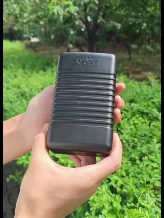 马蜂服专用锂电池12V大容量大功率超长续航锂电池马蜂服电池全套#马蜂服 #马蜂服电池 #马蜂服专用电池 #锂电池 #马蜂服锂电池