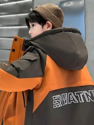 这个价格到手#中大童 加绒加厚派克服,也太划算了吧!品质嘎嘎好,这价格到手一整个惊艳#男童派克服 #加绒加厚外套 #派克服穿搭 #高品质童装